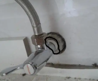 苏尼特左水管维修多少钱